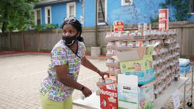 For some Chicago families, diapers and other baby items are tough to find or afford amid pandemic. ‘There’s certainly a desperate need.'