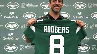 Aaron Rodgers tras ser presentado por los Jets: ‘Este es un día surreal para mí'