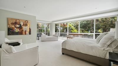 Streeterville 3-bedroom home overlooking garden: $2.8M