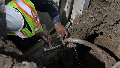 Biden EPA proposes requirements for utilities to remove toxic lead water pipes within a decade; Chicago likely to get more time