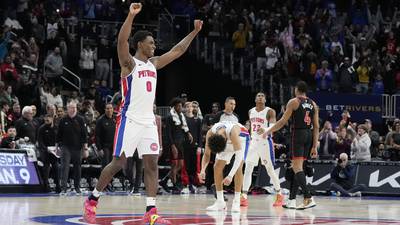 Detroit Pistons snap their record-tying losing streak at 28 games with a 129-127 win against the Toronto Raptors