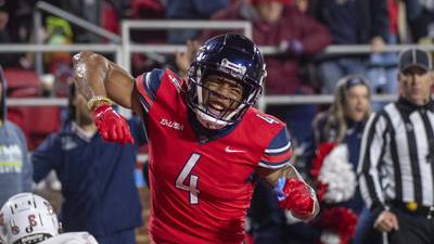 Fiesta Bowl: Undefeated Liberty faces its stiffest test yet against No. 8 Oregon