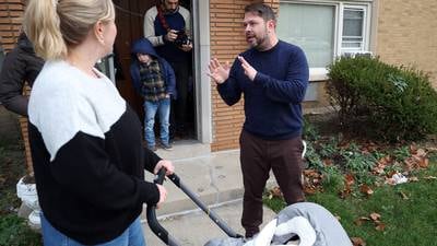 From an Evergreen Park apartment to the US Senate - the goal of Ruben Gallego