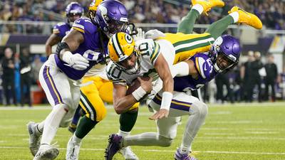 Green Bay Packers take control of playoff spot with 33-10 win over Minnesota Vikings 33-10 on Jordan Love’s 4-TD night