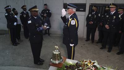 3 Chicago officers who died battling COVID-19 receive line-of-duty death designations nearly a year later